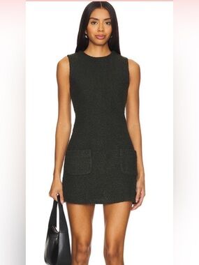 AMANDA UPRICHARD COMO
DRESS size xs